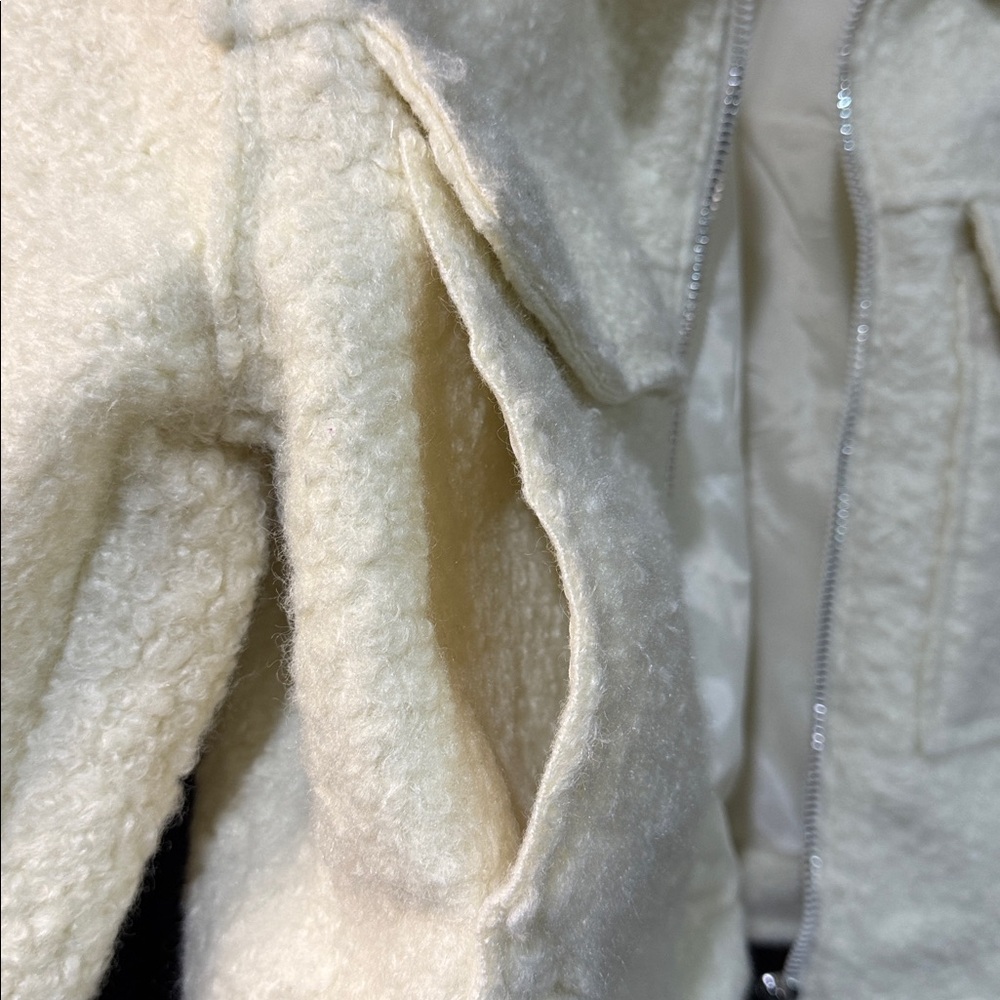 Black Label Cream Fleece Jacket - Picture 6 of 6